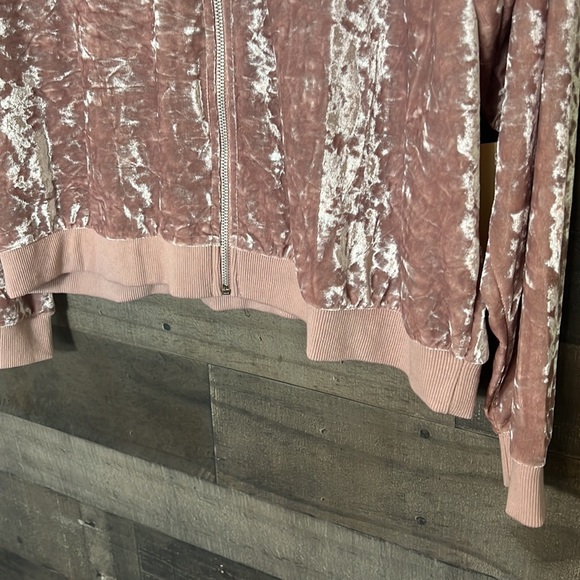 New Pretty Pink Paper+Tee Velvet Zip-Up Sweater - Picture 3 of 7